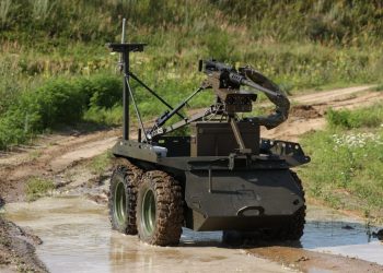 Українська DevDroid залучила норвезьку Inission до виробництва систем керування бойовими роботами Економіка