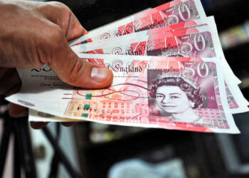 Великобританія дасть Україні додатковий кредит на £2,26 млрд за рахунок російських активів Економіка