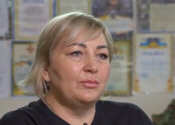 “Дім – це Україна”. Жителька Донецька розповіла свою історію музею “Голоси Мирних” Фонду Ріната Ахметова