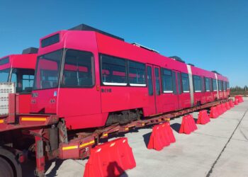 До Львова їдуть перші трамваї зі Швейцарії | ПРО ГОЛОВНЕ