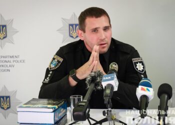 Генерал поліції використовував службовий автомобіль для поїздок у спортзал. Нацполіція України почала розслідування