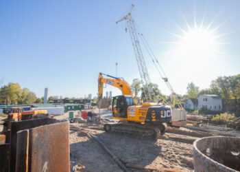 На Подільському мосту будують тунель та завершили роботи на новій ділянці дороги | ПРО ГОЛОВНЕ