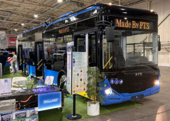 На Повітрофлотському шляхопроводі заборонили рух тролейбусів-гармошок | ПРО ГОЛОВНЕ