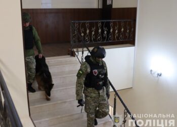 “Почерк російських спецслужб”. У поліцію протягом доби надійшло понад 2 тис. повідомлень про замінування