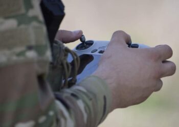 У застосунку “Дія” запустили рекрутинг до “Армії дронів”