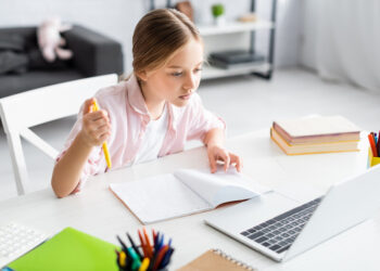 Українську освіту здобуває на окупованій території 40 тис. дітей – Міносвіти