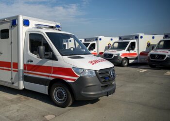 В Україні за два тижні на ГРВІ, грип і COVID-19 захворіло майже чверть мільйона осіб, є померлі – МОЗ