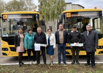 Заклади освіти Згурівщини отримали ще два шкільних автобуса