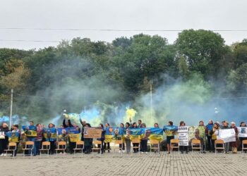 “Зниклі безвісти – не означає забуті”: у Згурівці пройшла мирна хода на підтримку полонених захисників (ФОТО)