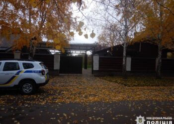 Бив кулаками та завдав удару ножем: кривава сутичка на Обухівщині