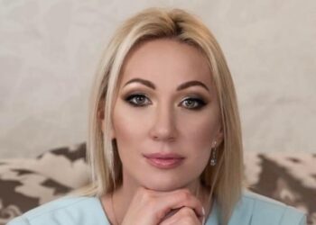 Чиновниця Прилипко та її спільники наживалися на відбудові Гостомеля: поліція розслідує понад 100 підозрілих угод