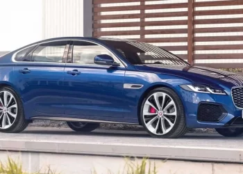 Jaguar припинила продаж машин із ДВЗ — АВТО