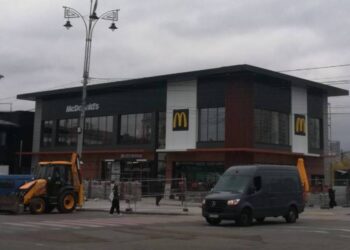 McDonald’s біля вокзалу у Києві майже завершив реконструкцію | ПРО ГОЛОВНЕ