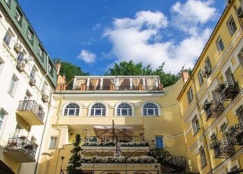 Прокуратура вимагає повернути місту історичну будівлю на Подолі вартістю понад 2 млн гривень  | ПРО ГОЛОВНЕ