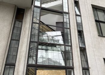 У Харкові через удари рф втретє постраждав Держпром — пам’ятка національного значення | ПРО ГОЛОВНЕ