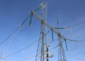 “Укренерго” заявила про одноденні вимкнення для бізнесу й промисловості