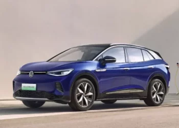 Volkswagen ID. 4 Crozz 2025 представлять 15 листопада — АВТО