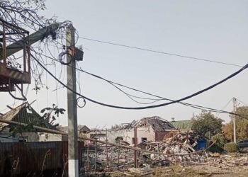 За тиждень енергетики ДТЕК повернули світло майже 154 тис. сімей після обстрілів