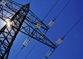 Імпорт електроенергії в Україну ускладнюється через високі ціни в Європі й цінові обмеження в Україні – Центр досліджень енергетики