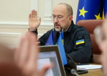 Кабмін погодив звільнення голови КОВА Руслана Кравченка