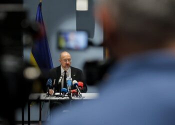 “Ми чекаємо на цих людей”. Шмигаль сподівається на швидке повернення українських біженців