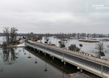 На Київщині відбудували міст через річку Ірпінь, зруйнований у лютому 2022-го | ПРО ГОЛОВНЕ