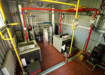 На Київщині заклади освіти та медицини отримали вже 12 мобільних котелень