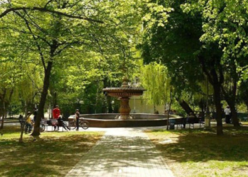 Петицію про захист Літературного скверу від забудови підтримала Київрада | ПРО ГОЛОВНЕ