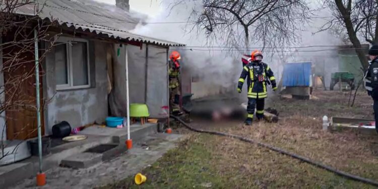 Під час пожежі у Бородянській громаді загинуло дві людини