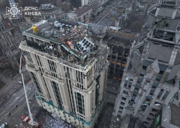 Ракетний удар по Києві 20 грудня – сотні будинків без опалення | ПРО ГОЛОВНЕ