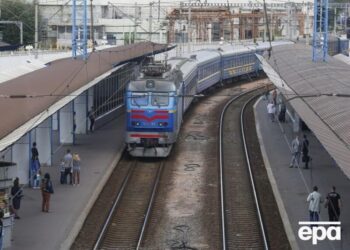 “Укрзалізниця” повідомила про тимчасові зміни в русі поїздів