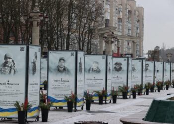 В Ірпені відкрили третю частину Алеї полеглих захисників