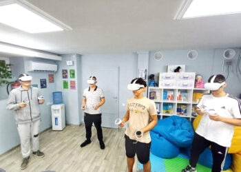 В Україні діють інноваційні освітні центри для дітей, де навчають за допомогою ШІ