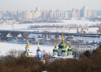 В Україну йдуть сильні морози. Прогноз погоди на вихідні