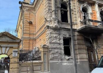 Будинок Спілки письменників у Києві відновлять за кошти благодійників | ПРО ГОЛОВНЕ