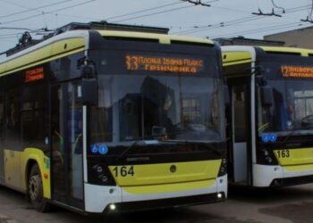 Енергоощадний транспорт у Львові — як місто адаптується до відключень світла | ПРО ГОЛОВНЕ