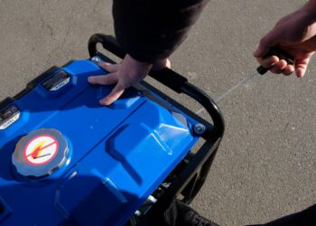 Генератори за понад 400 тис гривень: на Бориспільщині судитимуть ексначальника комунального підприємства