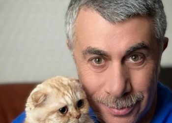 Комаровський: У нас дітей виховують гаджети. Діти починають говорити на пів року пізніше, ніж 10 років тому