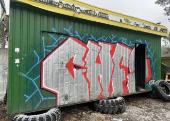 МАФи Києва — частину демонтованих конструкцій передають військовим | ПРО ГОЛОВНЕ