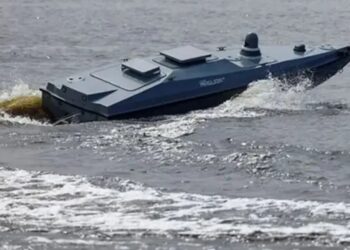 Морський дрон Magura V5 вперше у світі збив гелікоптер росіян (ВІДЕО)