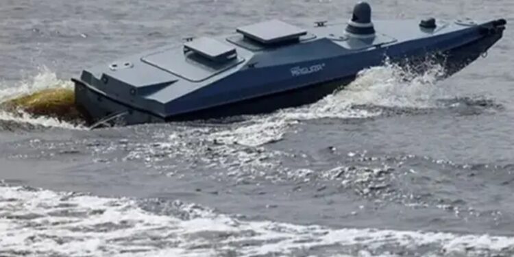 Морський дрон Magura V5 вперше у світі збив гелікоптер росіян (ВІДЕО)
