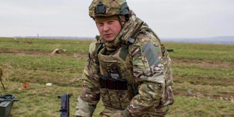 На Київщині поховали воїна з Луганщини