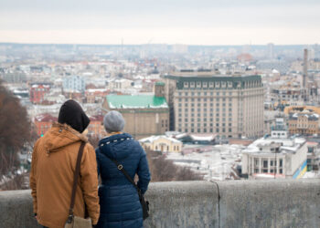 “Розійдуться пахощі ранньої весни”. Діденко розповіла, якою буде погода в Україні 1 січня