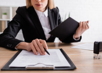 У Мін’юсті України розповіли, коли відновлять роботу всіх реєстрів