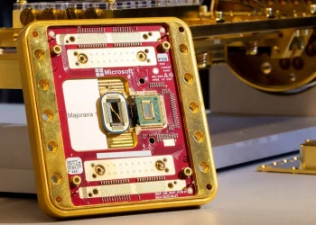 Microsoft презентувала передовий квантовий чип Majorana 1