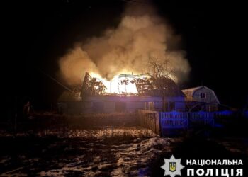 Масована атака БпЛА на Київщину: уламки пошкодили будинки (ФОТО)