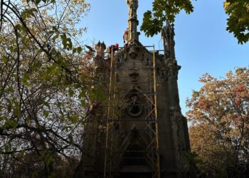 На Байковому кладовищі відновлюють каплицю Вітте | ПРО ГОЛОВНЕ