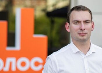 НАЗК завершило перевірку декларації Железняка попри відсутність відповіді про Lexus дружини – ЗМІ