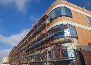 Stanislav Step School закінчують будувати на Оболоні | ПРО ГОЛОВНЕ