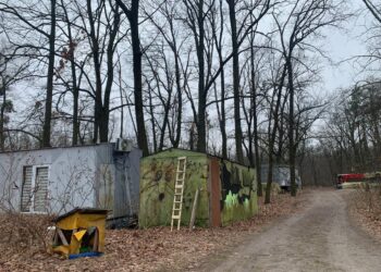 Труханів острів незаконно забудовують — громада вимагає розслідування | ПРО ГОЛОВНЕ